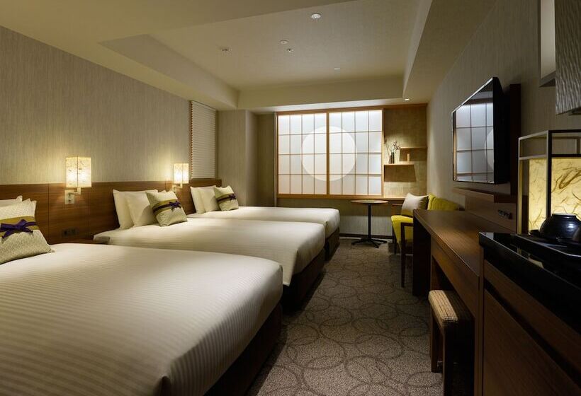 Quarto Triplo Standart, Mitsui Garden Hotel Kyoto Station