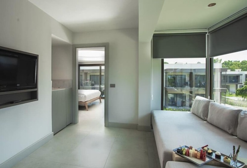 סוויטה משפחתית, Paloma Orenda