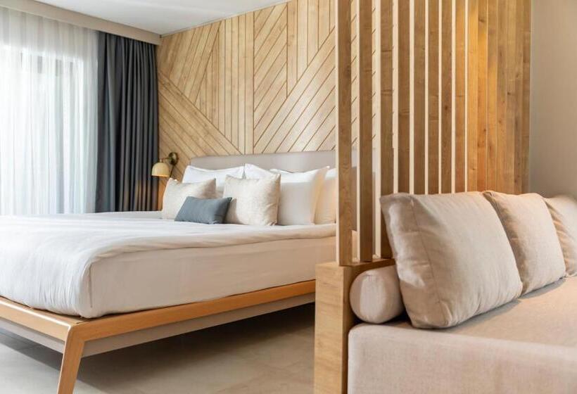 Полулюкс Interior, Paloma Orenda