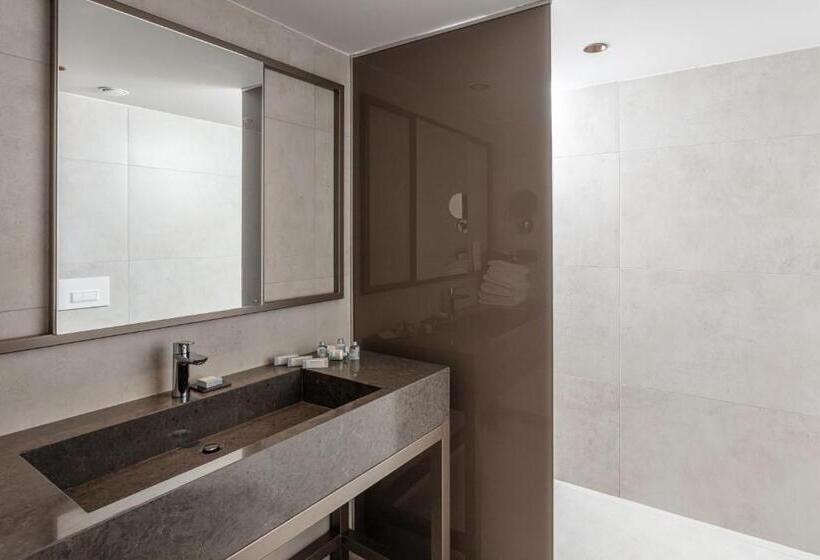 Полулюкс Interior, Paloma Orenda