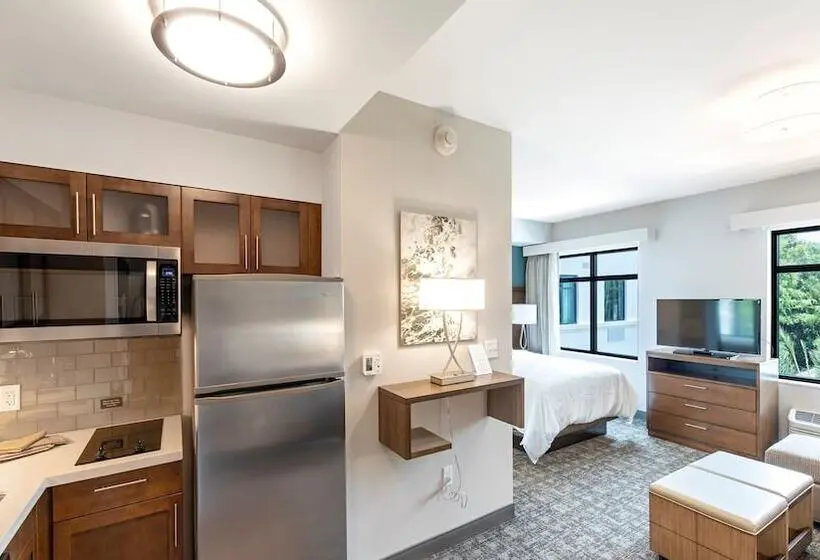 ダブルベッドのスタンダードスタジオ, Staybridge Suites   Naples   Marco Island, An Ihg