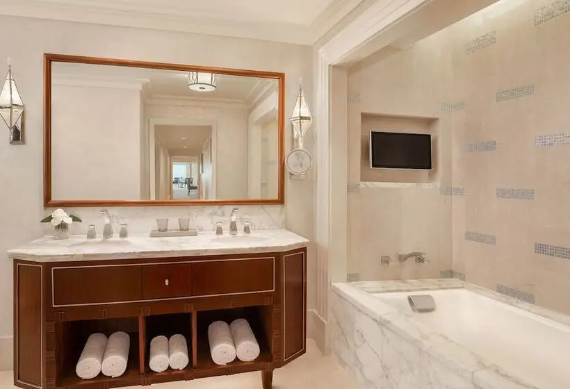 3ベッドルームアパートメント, The St. Regis Cairo