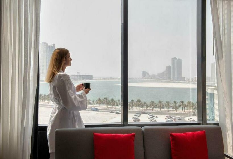 带城市景观的标准间, Novotel Sharjah Expo Centre