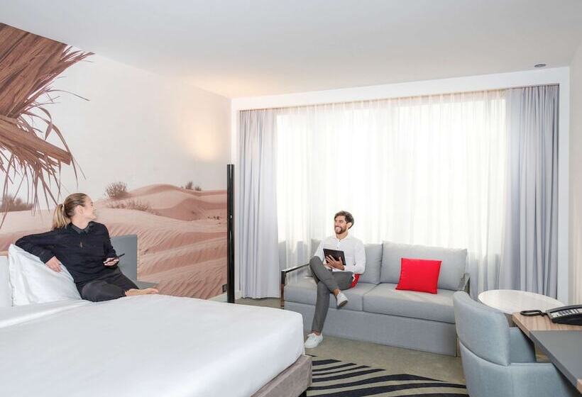 اتاق سوپریور خانوادگی, Novotel Sharjah Expo Centre