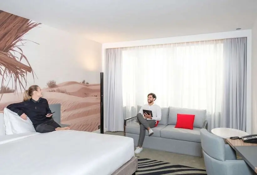 スーペリアファミリールーム, Novotel Sharjah Expo Centre