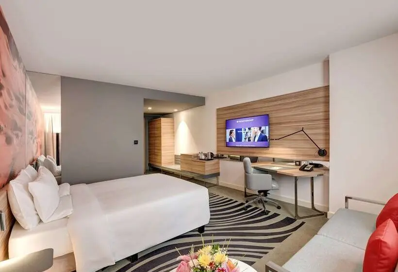 スーペリアファミリールーム, Novotel Sharjah Expo Centre