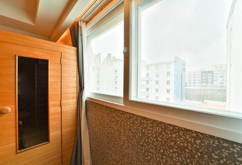 Suite, February Tongyeong Jukrim