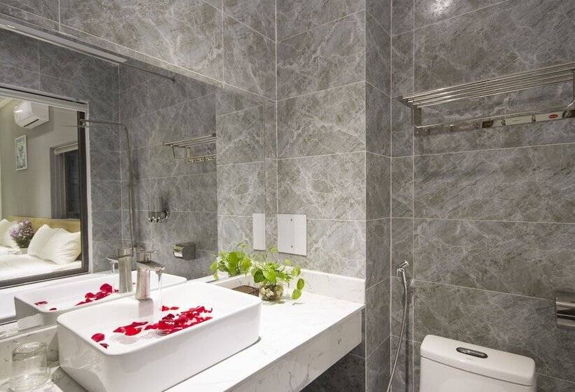 استودیوی لوکس, King House Villa Hotel & Spa