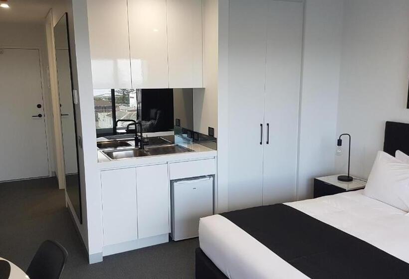 מיטת קינג בסוויטה, Ocean Grove Chalet