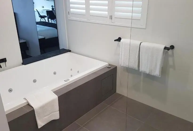 オーシャンビューデラックススイート, Ocean Grove Chalet