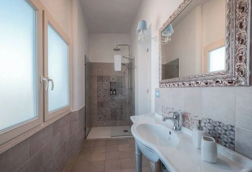 اتاق سوپریور, Relais Palazzo Vaglio