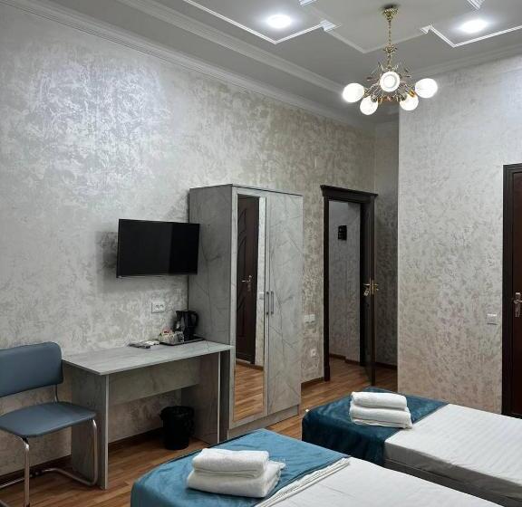 Habitació Estàndard, Art Apart