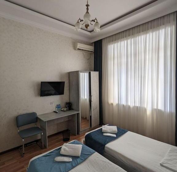 Habitació Estàndard, Art Apart