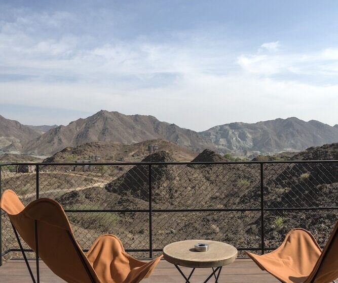 اتاق استاندارد با چشمانداز, Hatta Resorts