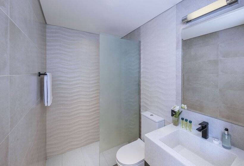 چادر با خدمات رفاهی استاندارد, Hatta Resorts