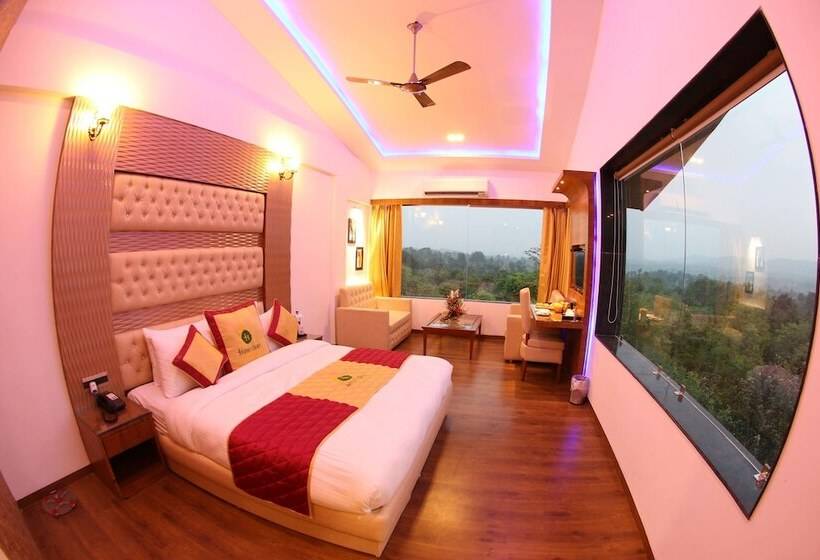 Королевский Номер, Hunky Dory Resort