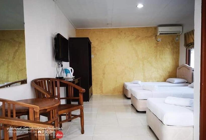 豪华三人间, Marang Village Resort & Spa