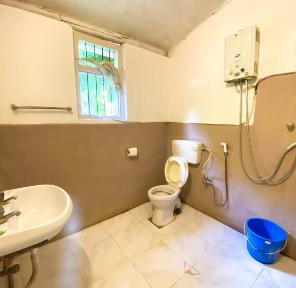 اتاق استاندارد یک نفره, Nature Safari Camp