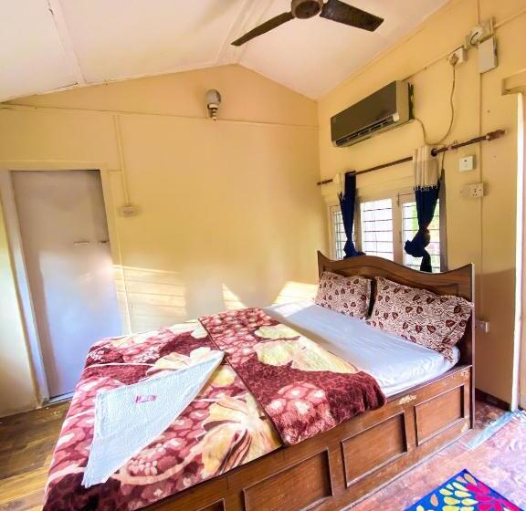 اتاق استاندارد یک نفره, Nature Safari Camp