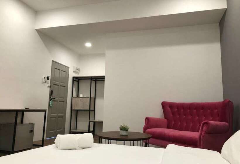 デラックスルーム, The Wood Boutique