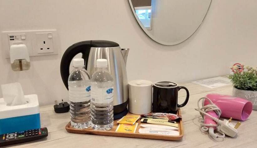 デラックスルーム, The Wood Boutique