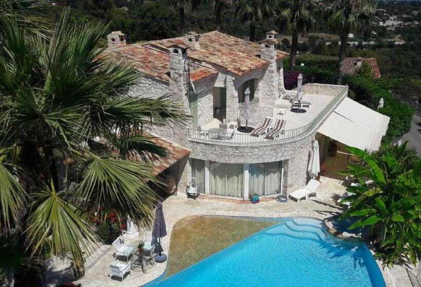 اتاق استاندارد با تخت بزرگ, La Bergerie B&b