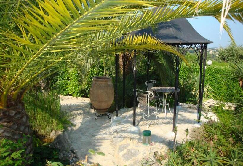 سوئیت با تخت بزرگ, La Bergerie B&b