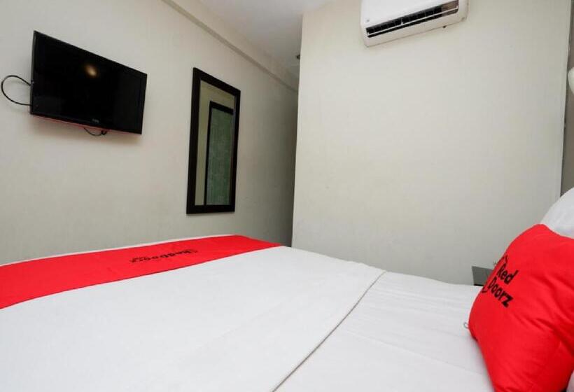 标准间, Reddoorz Plus @ Singosari Raya