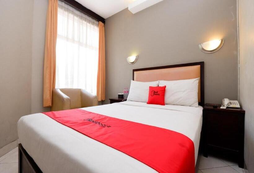 Номер Стандарт, Reddoorz Plus @ Singosari Raya