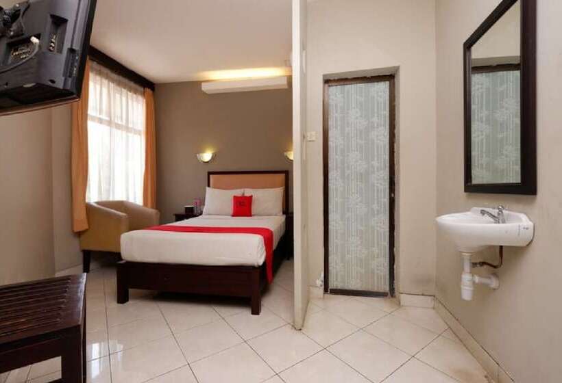 标准间, Reddoorz Plus @ Singosari Raya