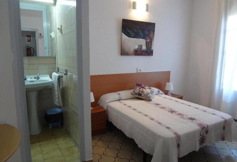 Номер Стандарт, Hostal Sant Carlo