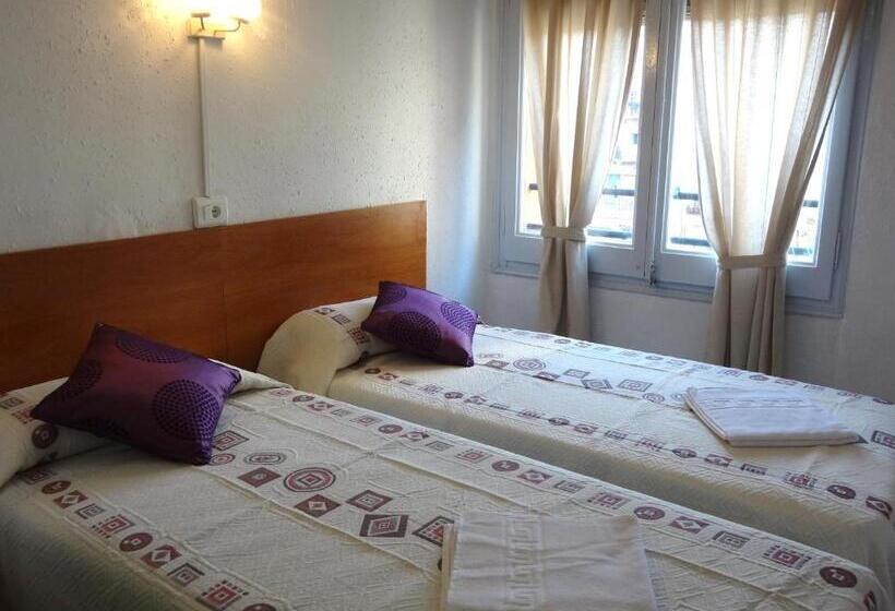 اتاق استاندارد, Hostal Sant Carlo