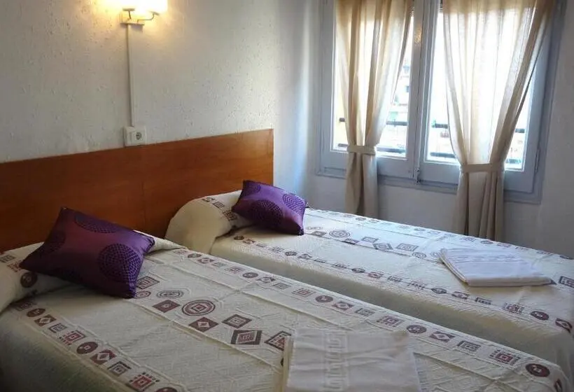 اتاق استاندارد, Hostal Sant Carlo