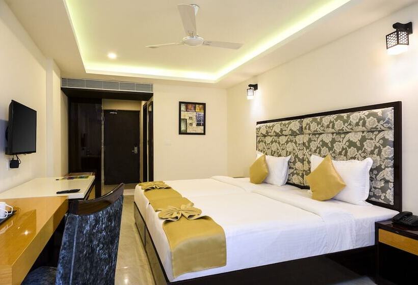 Номер Superior, Bagatel