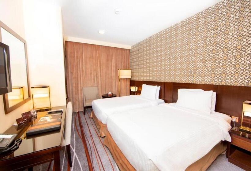 דירת חדר, Dallah Taibah