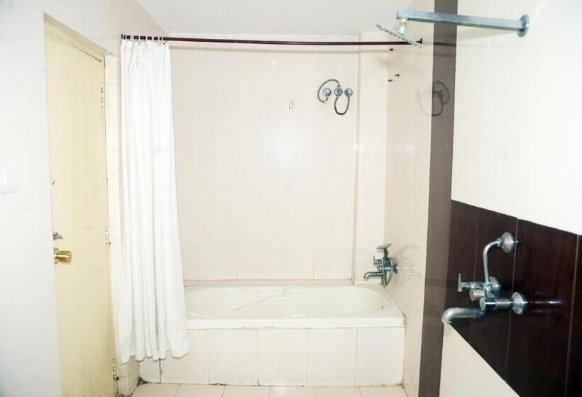 اتاق لوکس, Florence Continental Udaipur