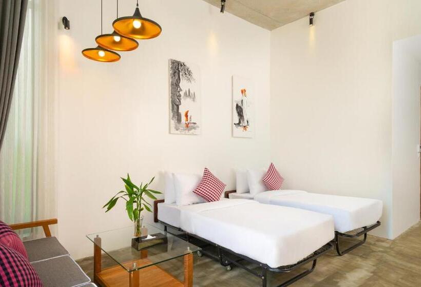 سوئیت پنت هاوس, Phka Chan