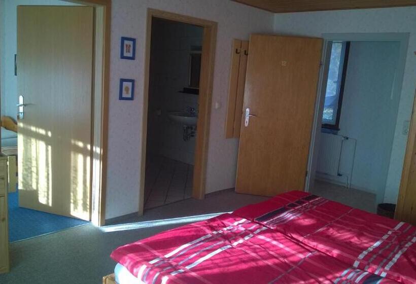 Семейный Номер, Wiedaer Hütte