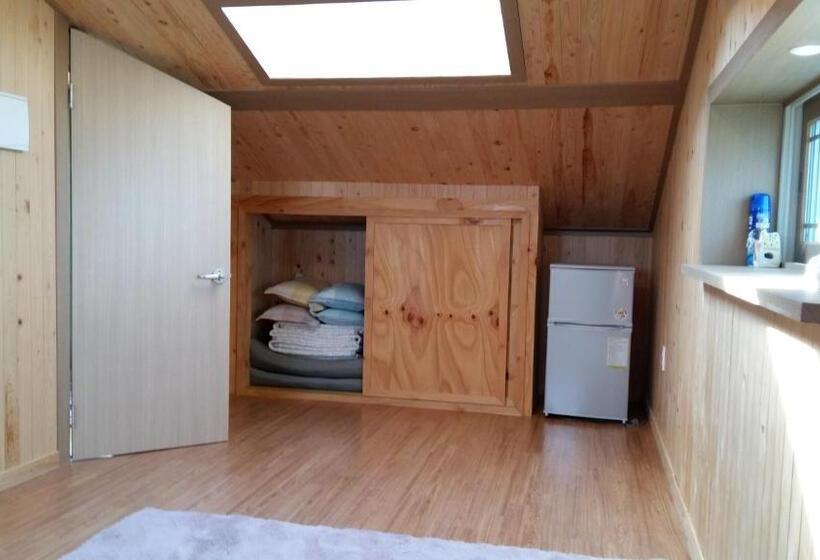 Номер Deluxe, Bangdigareum B&b