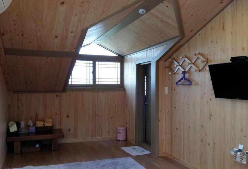 Номер Deluxe, Bangdigareum B&b