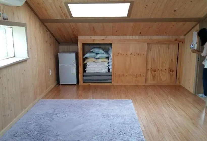 Deluxe-huone, Bangdigareum B&b