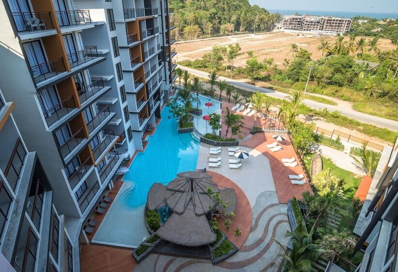 带泳池观景的豪华房, Sea Seeker Krabi Resort Sha Extra Plus