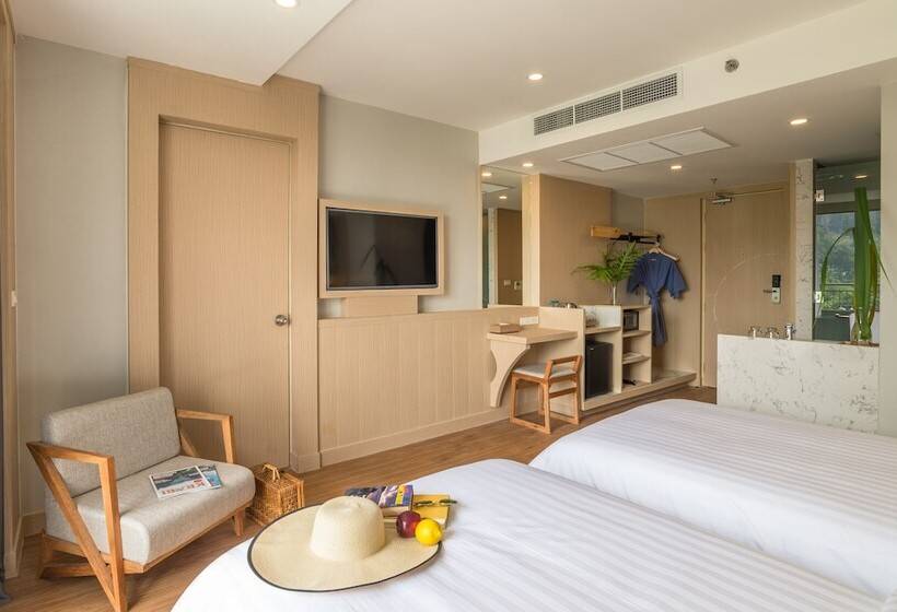 带观景的豪华间, Sea Seeker Krabi Resort Sha Extra Plus