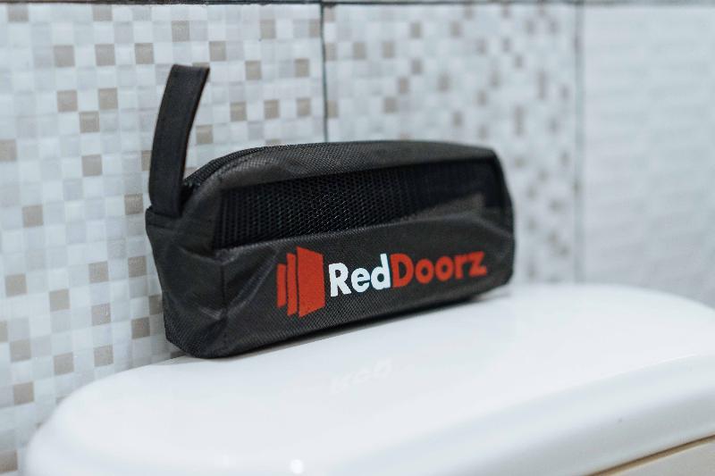 חדר סטנדרט, Reddoorz At Traveler S Inn Bajada Davao