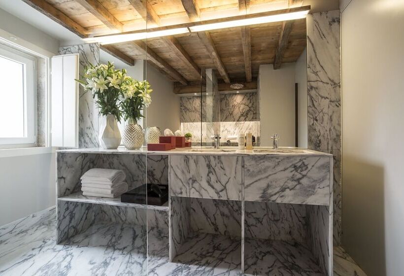 חדר סופריור, Dare Lisbon House