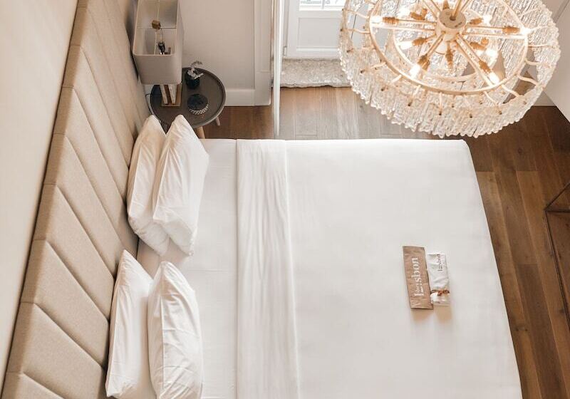 דירת חדר, Dare Lisbon House