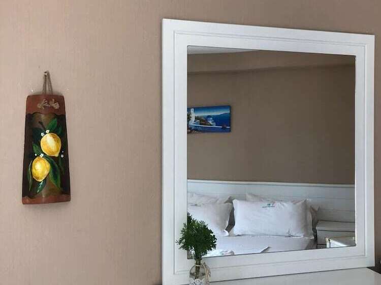 اتاق استاندارد سه نفره, Drymades Bungalows Adults Only