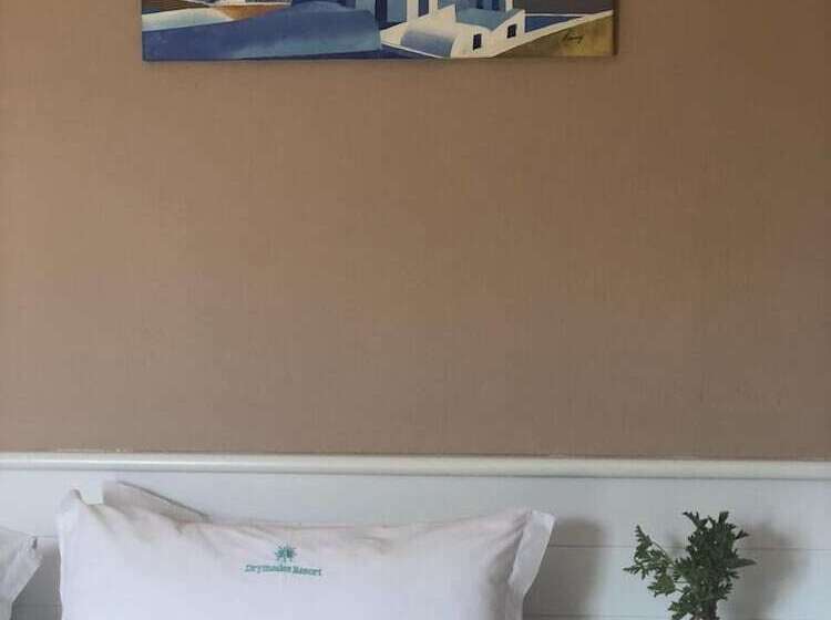 اتاق استاندارد سه نفره, Drymades Bungalows Adults Only