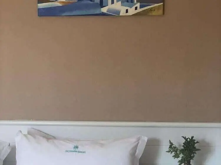 اتاق استاندارد سه نفره, Drymades Bungalows Adults Only