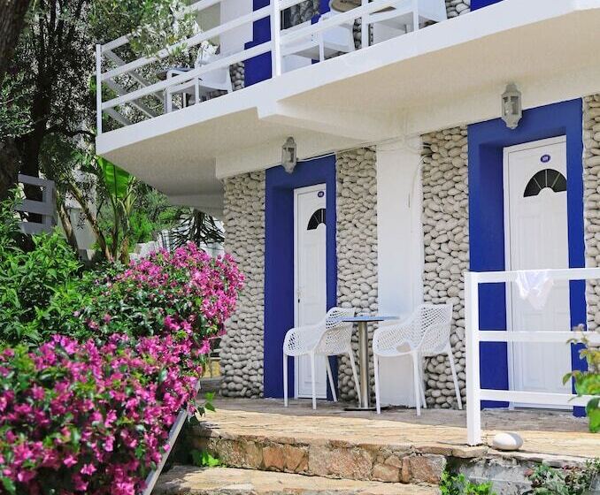 اتاق استاندارد چهار تخته, Drymades Bungalows Adults Only